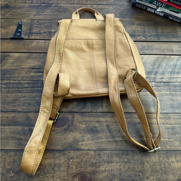 AMERICAN LEATHER CO Liberty Mini Backpack Brown Buttery Soft Leather - Picture 2 of 6